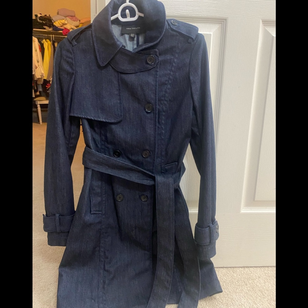 ANN TAYLOR